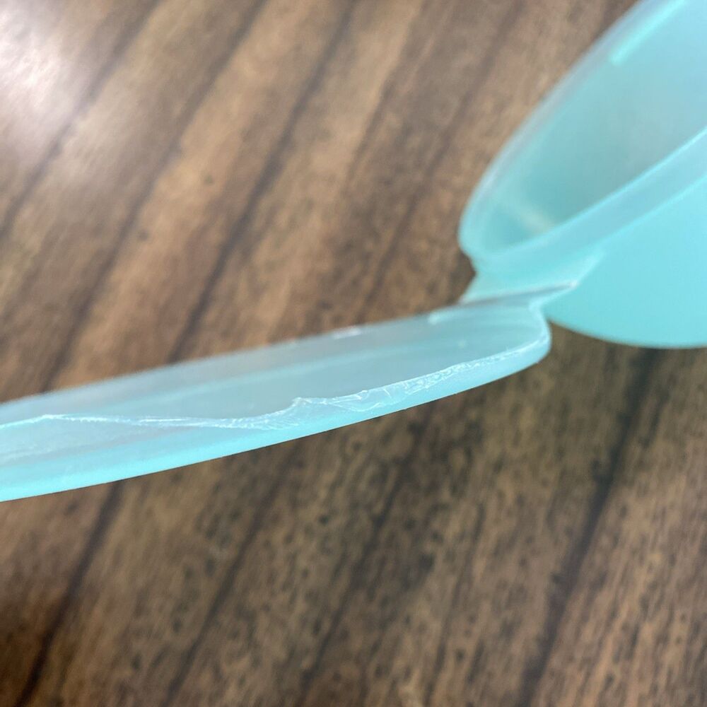 Set of 2 Tupperware Forget Me Not Hanging Tomato Onion Keepers LG Green Aqua - Picture 4 of 4